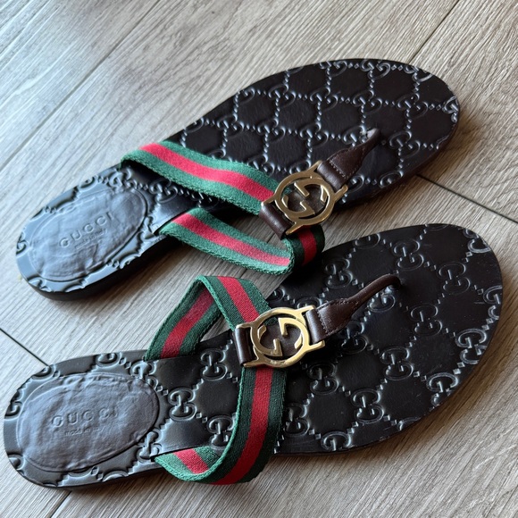 Gucci Dark Brown Sandals with Signature Green and Red Straps Authentic. - Picture 5 of 16